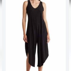 A walk in the park jumpsuit, black size M, 95%rayon, 5 %spandex.